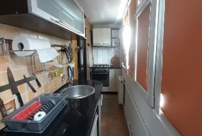 Apartament cu 2 camere decomandat în B-dul București - 11