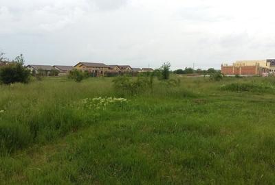 Teren de 1500 mp, în Domnești
