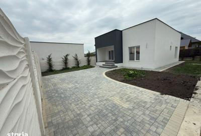 Casă cu 3 camere cu Teren 300 Mp în Vadu Pașii - 3