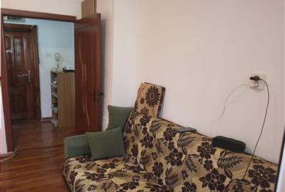 Apartament cu 2 camere semidecomandat, mobilat în Sebastian - 4