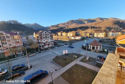 Apartament cu 3 camere semidecomandat în Uric - 3