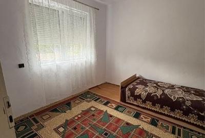 Casă cu 2 camere în Șeica Mare