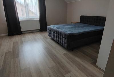 Apartament cu 3 camere semidecomandat în Florești - 6