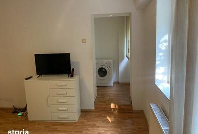 Garsonieră decomandată în Decebal - 7