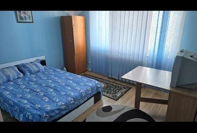 Apartament cu 2 camere decomandat în Central - 2