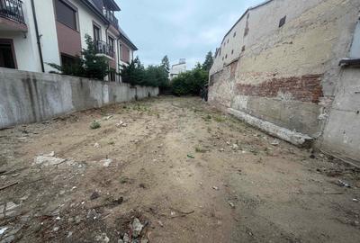 Teren de 406 mp, în 1 Mai - 2