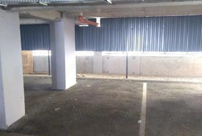 Spațiu comercial, de 20 mp, în Răcădău