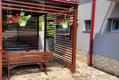 Casă cu 4 camere cu Teren 250 Mp în Central