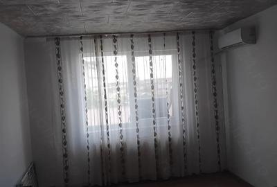 Garsonieră decomandată în Central - 7