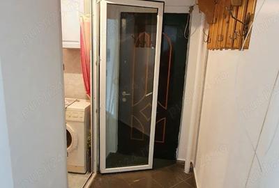 Apartament cu 2 camere decomandat în Aurel Vlaicu