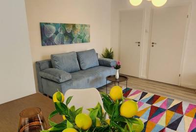 Apartament cu 2 camere decomandat în P-ța Universității