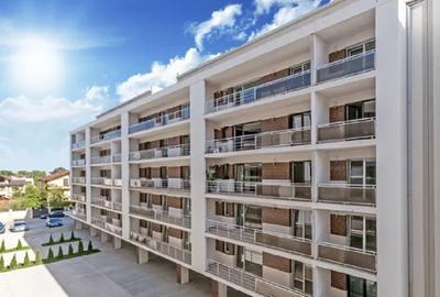 Apartament cu 3 camere semidecomandat, mobilat în Băneasa