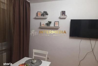 Apartament cu 2 camere în Cetate