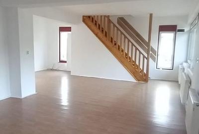 Apartament cu 5 camere în Central - 8
