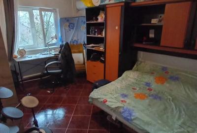 Garsonieră semidecomandată în Complex Studențesc