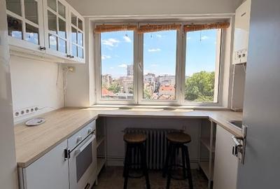Apartament cu 4 camere semidecomandat în P-ța Romană - 3