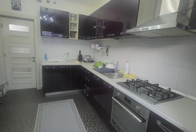Casă cu 5 camere cu Canalizare în Fundeni - 10
