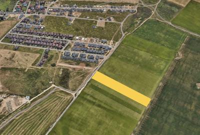 Teren Construcții intravilan de 6250 mp, în Vest - 3