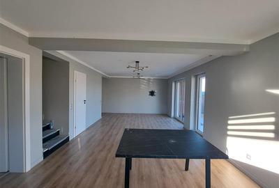 Duplex cu 4 camere cu Canalizare în Iris - 3