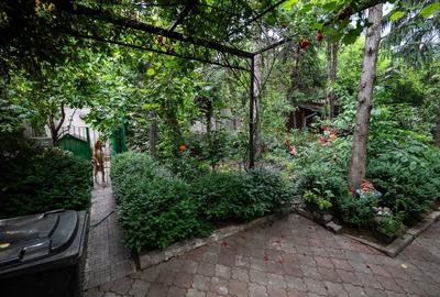 Casă individuală cu 3 camere cu Canalizare în 13 Septembrie - 13