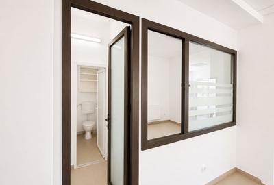 Spațiu comercial, de 140 mp, în Central - 1