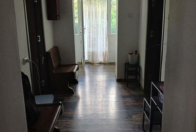 Casă cu 7 camere cu Teren 843 Mp în Central - 10