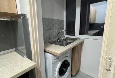Garsonieră decomandată în Complex Studențesc