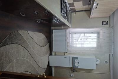 Apartament cu 3 camere decomandat în Central - 1