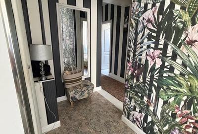Apartament cu 2 camere decomandat în Exterior Vest