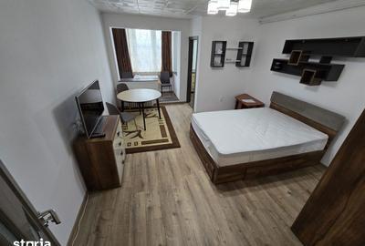 Garsonieră semidecomandată în Tractorul - 8