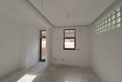 Casă individuală cu 11 camere cu Canalizare în Mogoșoaia - 14