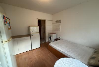 Garsonieră decomandată, mobilată în Buziașului - 2