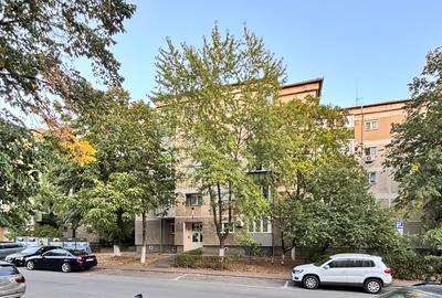 Apartament cu 2 camere decomandat în Rogerius