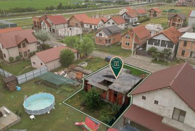Casă individuală cu 6 camere cu Teren 250 Mp în Curtici - 2
