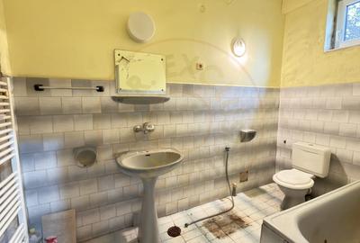 Casă individuală cu 4 camere cu Canalizare în Carei - 7