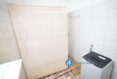 Apartament cu 5 camere, mobilat în Romană