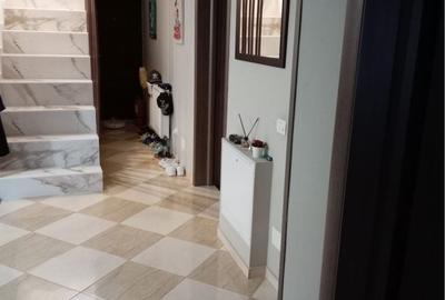 Casă cu 4 camere în Afumați