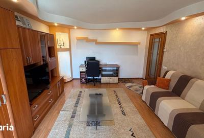 Apartament cu 2 camere decomandat în 1 Mai - 7