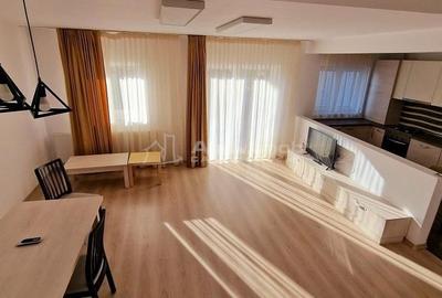Casă cu 5 camere cu Teren 330 Mp în Central