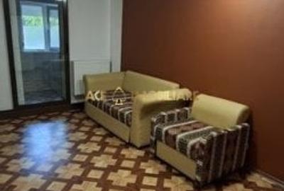 Apartament cu 3 camere decomandat, mobilat în Aviației