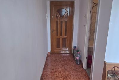 Apartament cu 2 camere decomandat în Micro 15 - 8