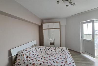 Apartament cu 2 camere decomandat, mobilat în Ultracentral