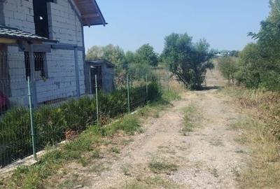 Teren de 500 mp, în Malu Mare