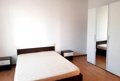 Apartament cu 3 camere decomandat în Exterior Vest
