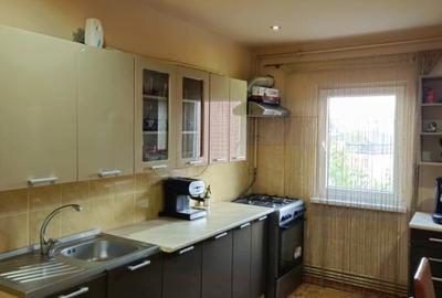 Apartament cu 2 camere decomandat, mobilat în Central - 3