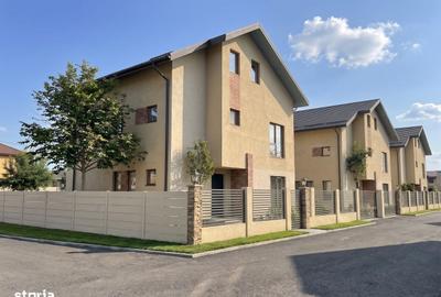 Casă cu 4 camere în Central