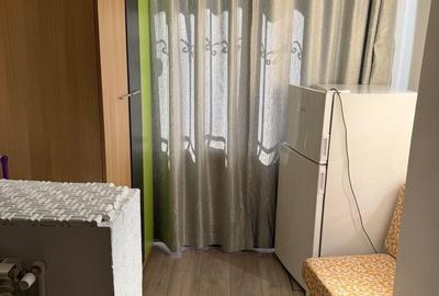 Garsonieră în CET - 5
