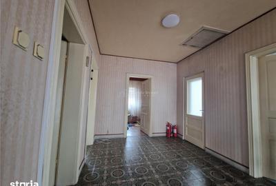 Casă cu 5 camere cu Teren 154 Mp în Brestei - 1