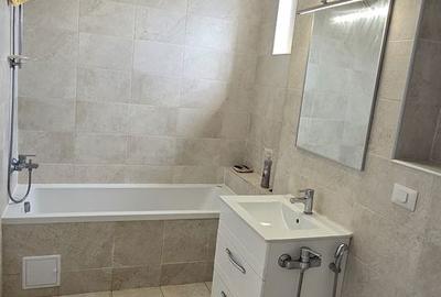 Casă cu 5 camere cu Teren 330 Mp în Ferme - 10