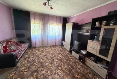 Casă cu 3 camere cu Teren 2674 Mp în Cigmău